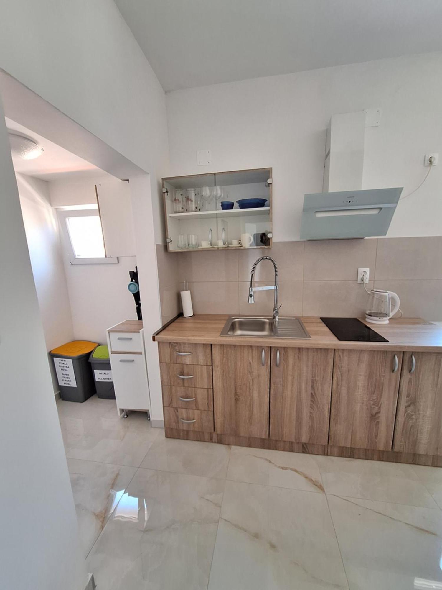 גראדאץ Apartman Graciela Perfect Location Gradac מראה חיצוני תמונה